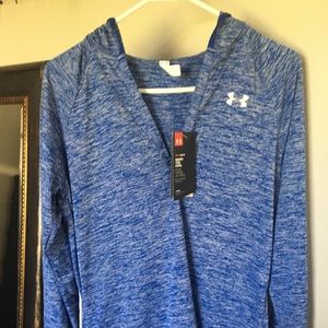 Under armour lightweight hooded running shirt
